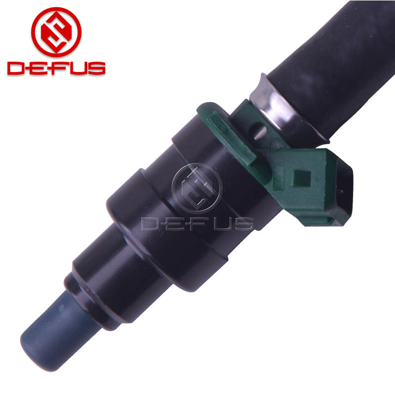 DEFUS fuel injector OEM 028015003 for Benz 8(W114) S-class(W116)